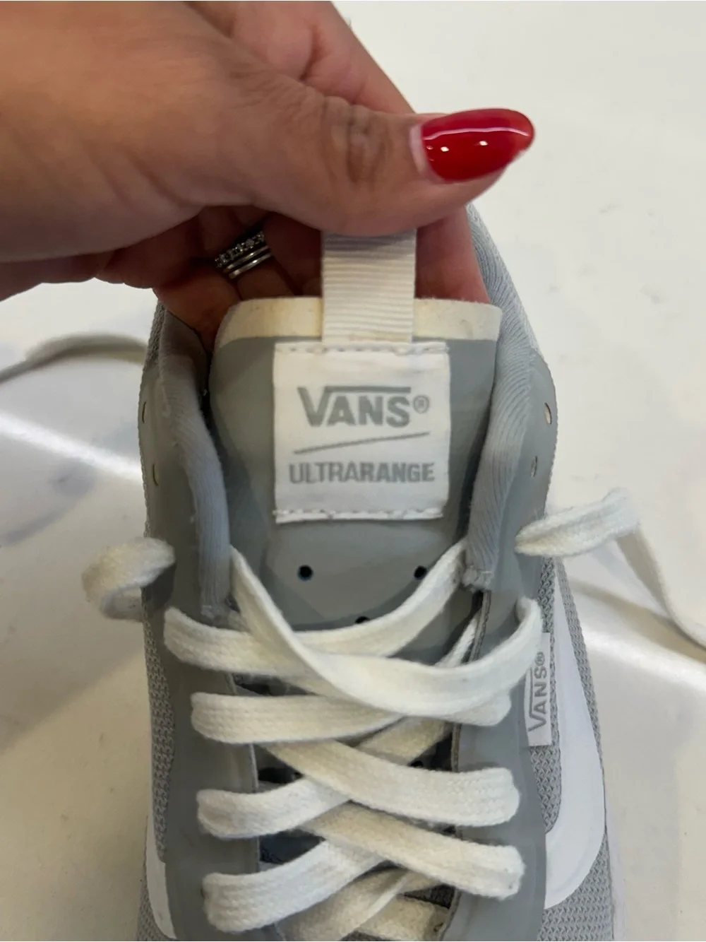 Vans UltraRange EXO Frost Gray True White Sneakers Women’s 8